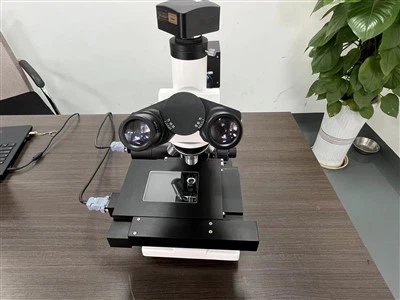 Etapa de traducción del microscopio